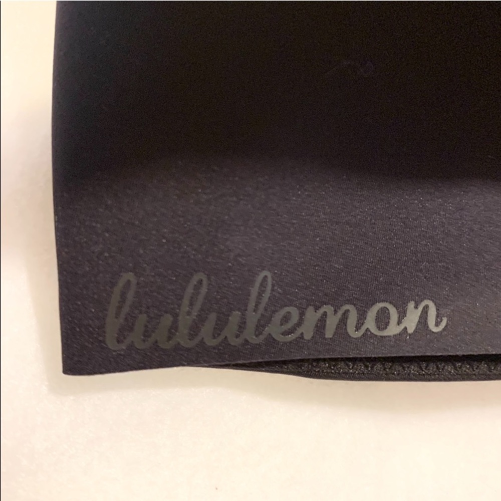LULULEMON TAKE SHAPE BRA SZ 34B BNWT - Picture 8 of 10